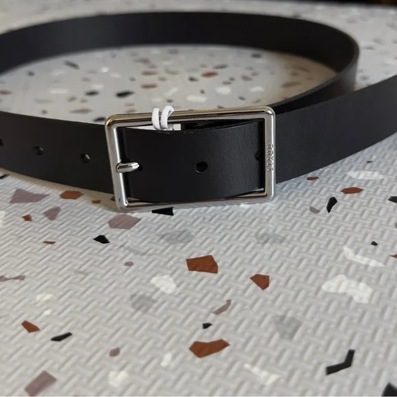 Staud Silver Bucket Black Leather Belt Size XS/S display picture 2